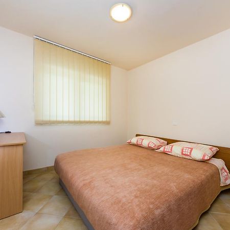 Apartment Stipic Petrcane Room photo